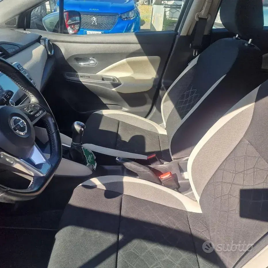 Usata Nissan Micra 90 CV (66 kW) 2018 Grigio Utilitaria