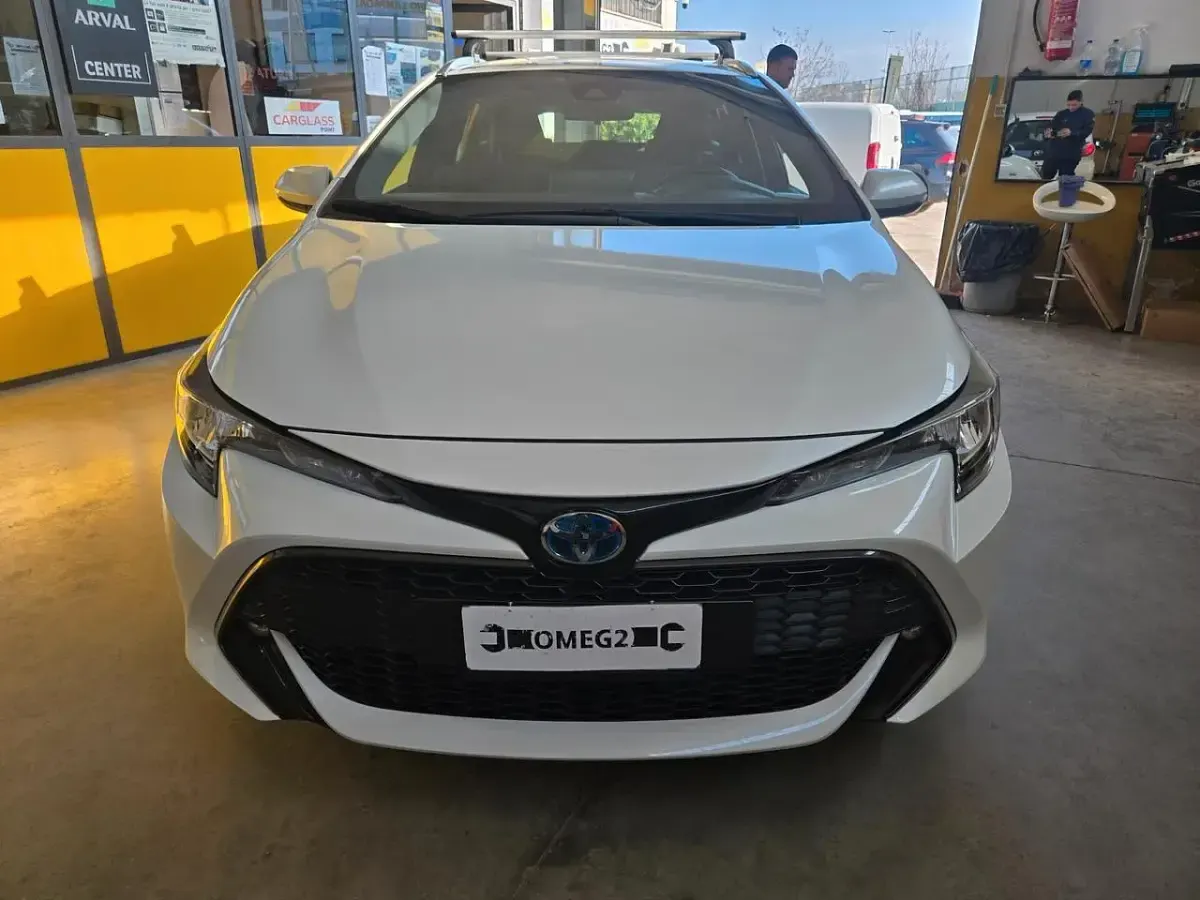 Usata Toyota Corolla Business Edition 97 CV (71 kW) 2021 Bianco Station wagon