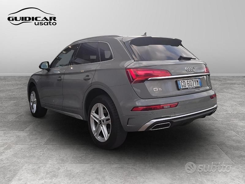 Usata Audi Q5 S-line plus 204 CV (150 kW) 2021 Grigio SUV