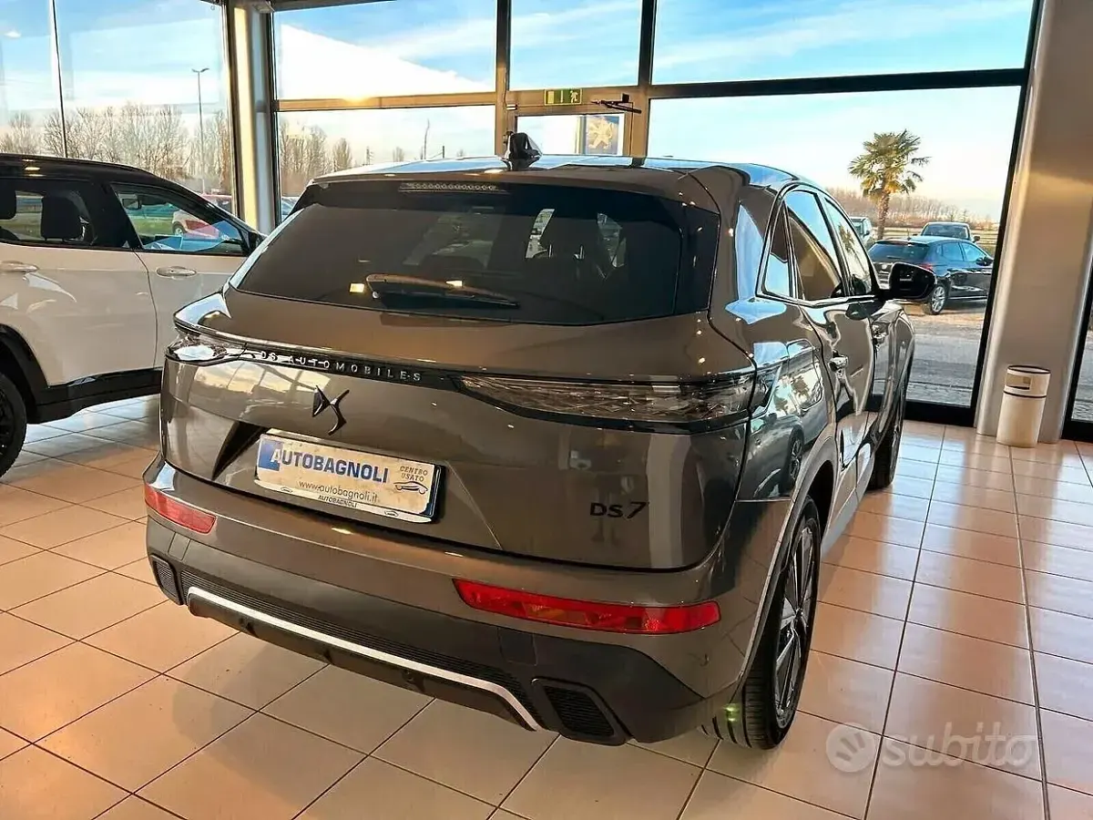 Usata DS Automobiles DS7 Crossback Performance 131 CV (96 kW) 2023 Grigio SUV