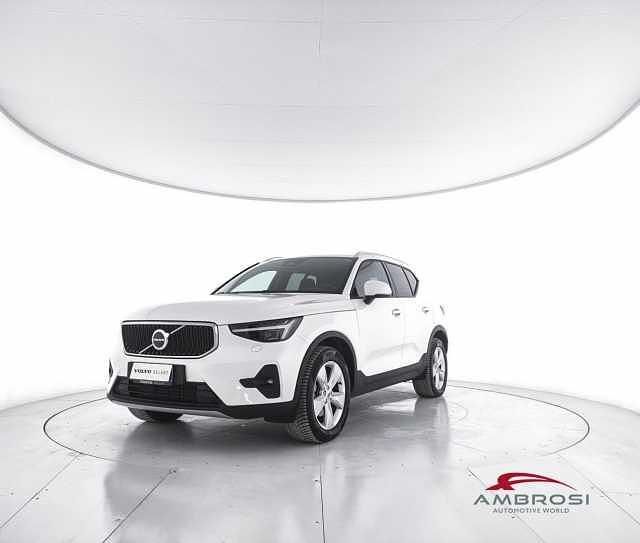 Usata Volvo XC40 Core 163 CV (119 kW) 2025 Bianco SUV