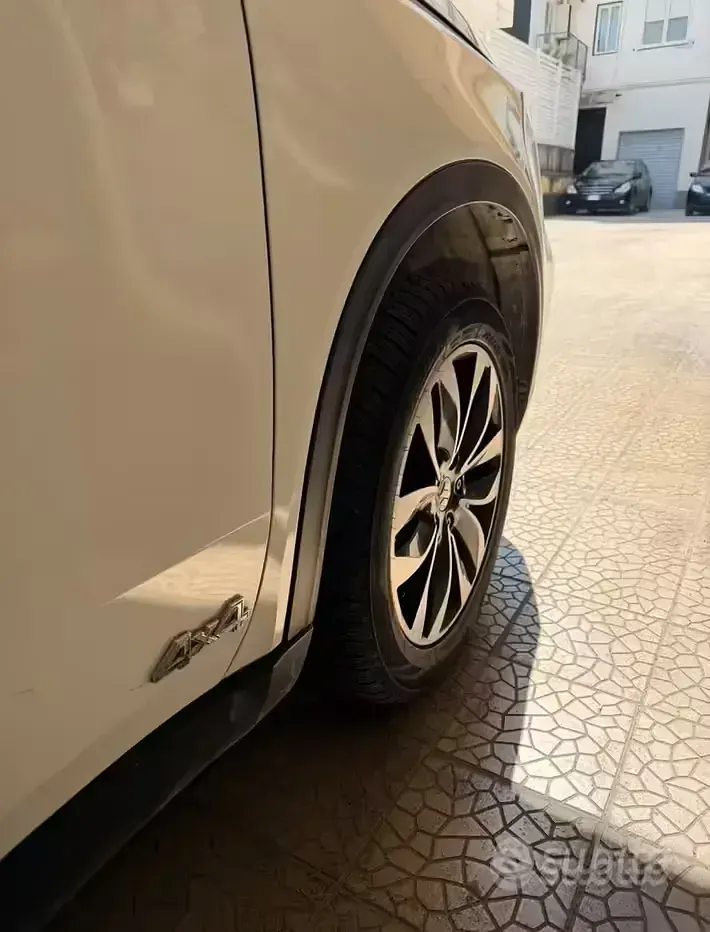 Usata Suzuki Vitara 120 CV (88 kW) 2015 Bianco SUV
