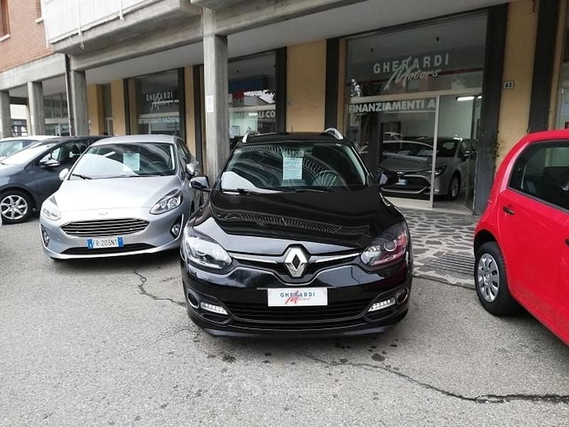 Usata Renault Mégane GrandTour LIMITED 110 CV (80 kW) 2015 Nero Station wagon