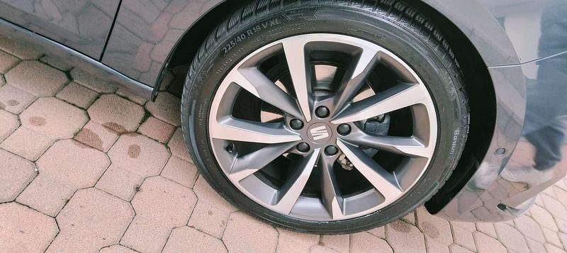 Gebraucht Seat Leon FR 150 PS (110 kW) 2022 Grau Kombi