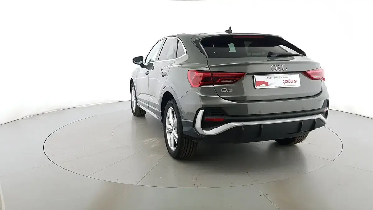 Brugt Audi Q3 Sportback S-Line 150 HK (110 kW) 2025 Grå SUV