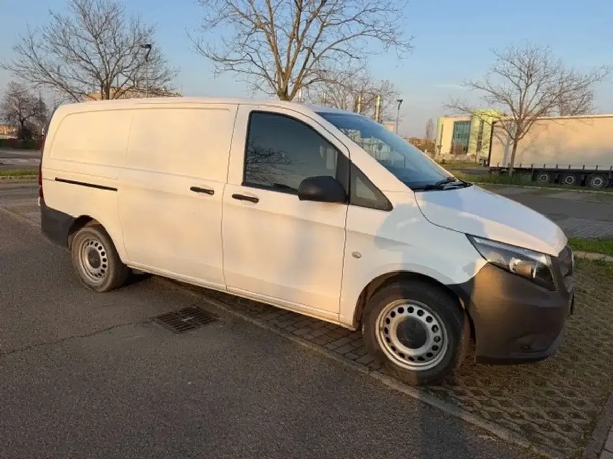 Usata Mercedes e-Vito 74 kW (101 CV) 2022 Other Furgone
