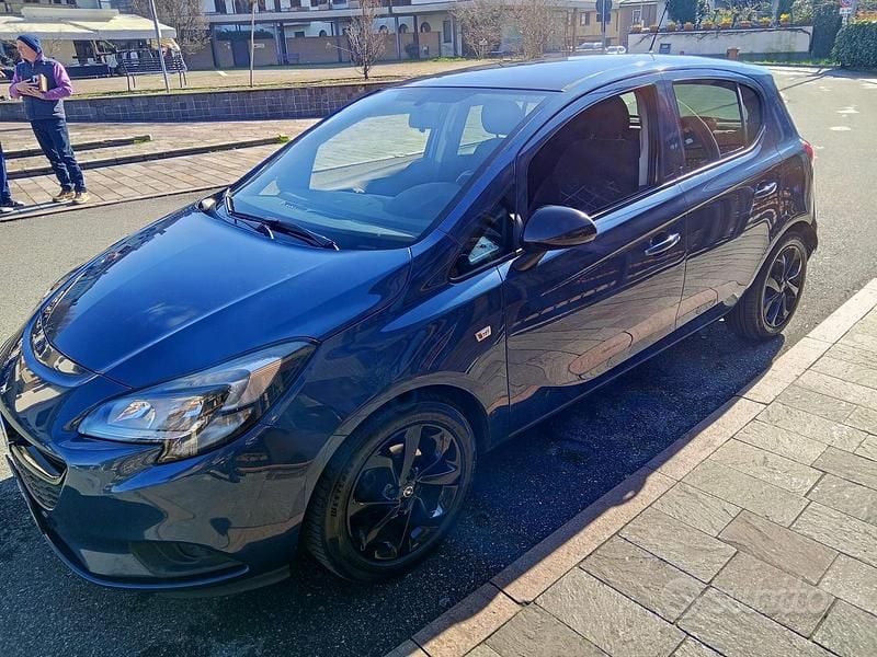 Usata Opel Corsa 2016 Blu Utilitaria