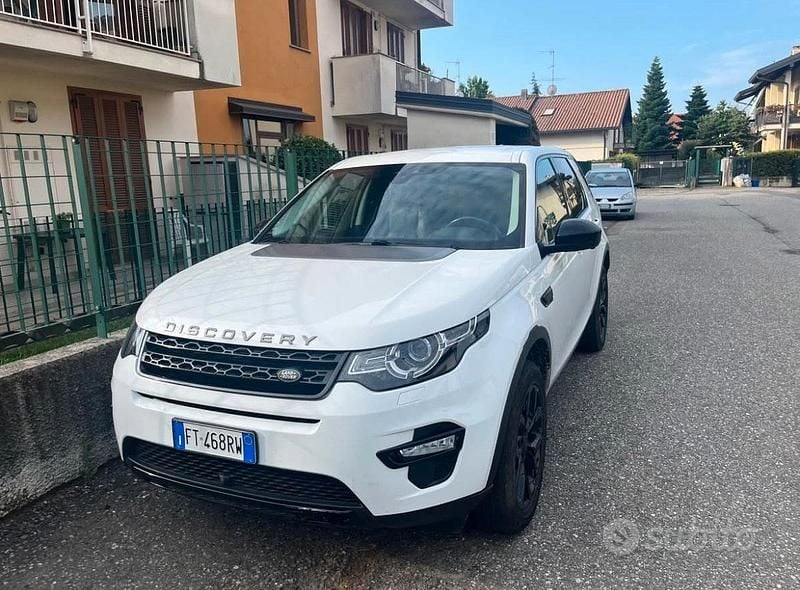 Bianco Usata 2019 Land Rover Discovery Sport SUV | 19.000 € (Cara) - Immagine 1/4