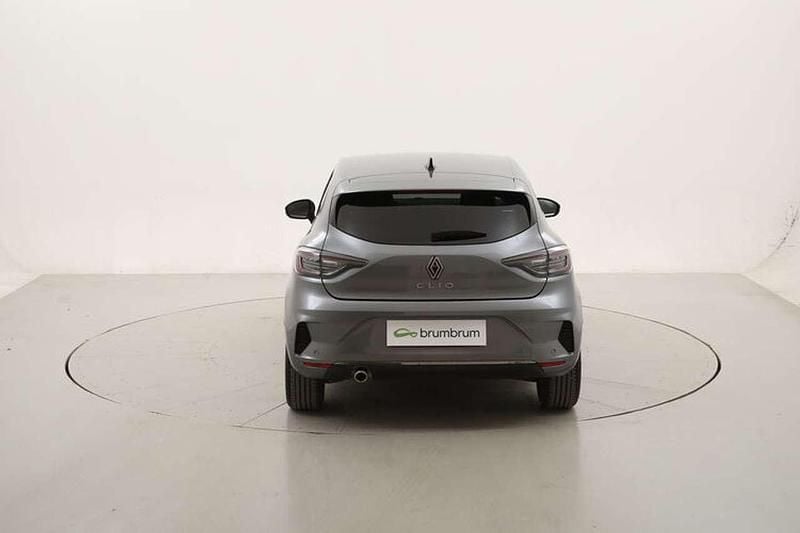Usata Renault Clio V Techno 91 CV (66 kW) 2024 Grigio Utilitaria