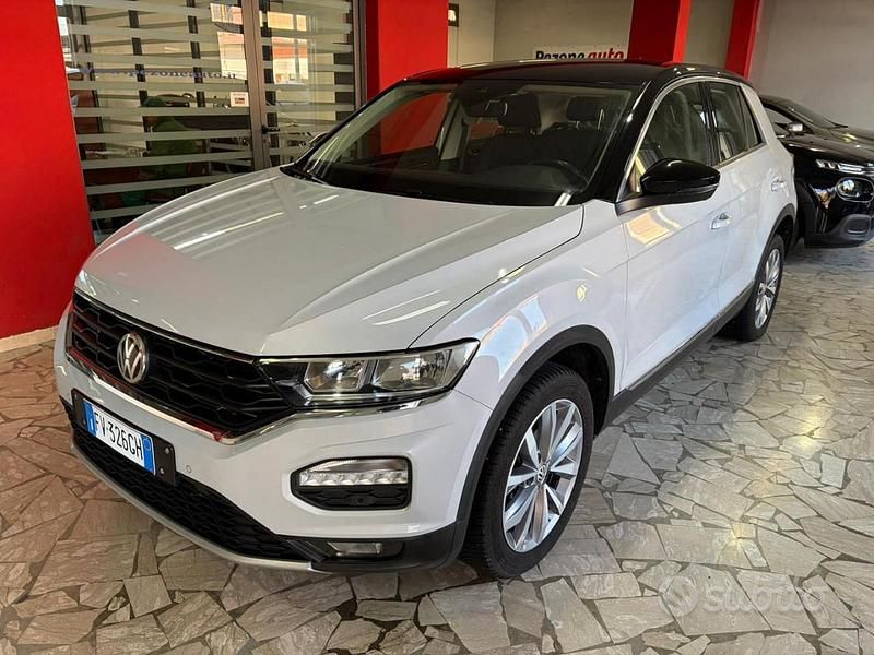 Usata VW T-Roc Style 150 CV (110 kW) 2019 Grigio SUV