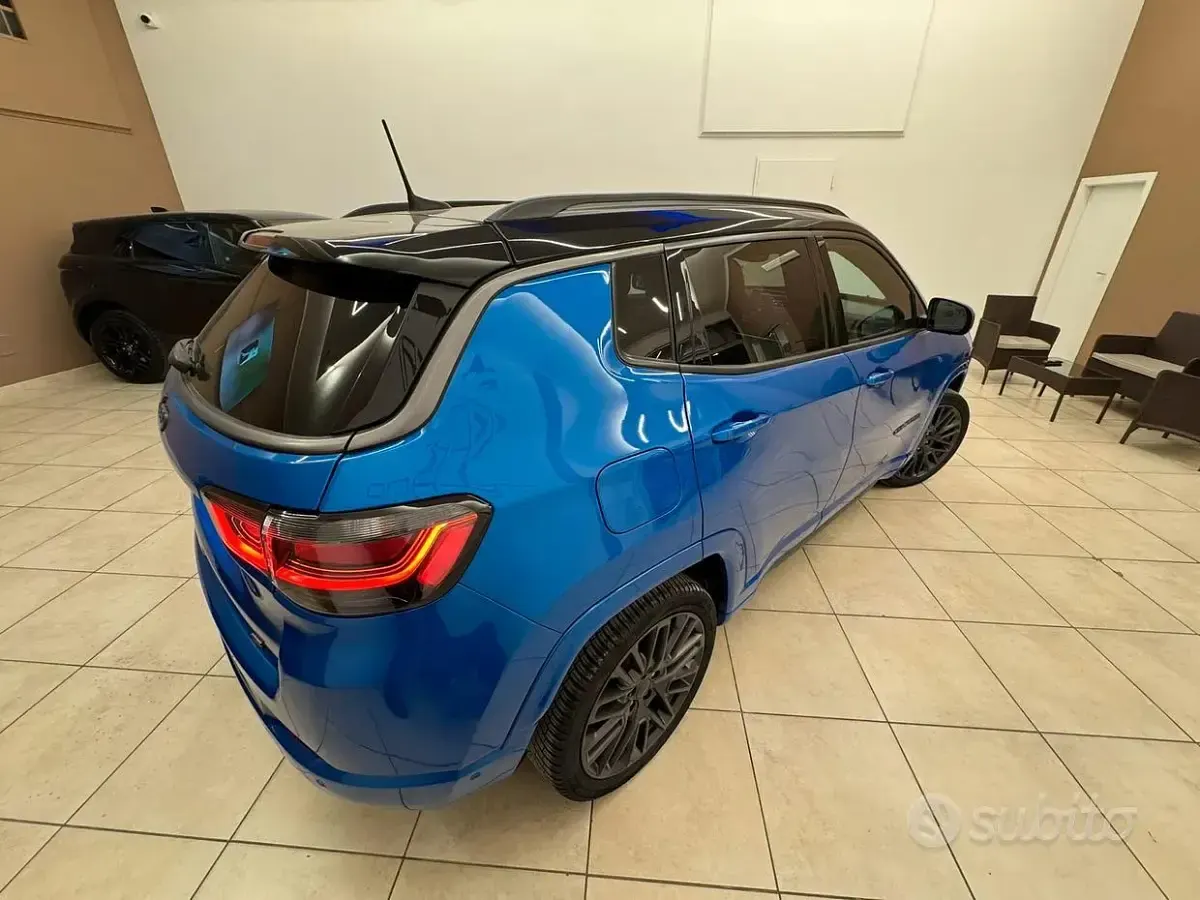 Usata Jeep Compass 131 CV (96 kW) 2021 Blu/azzurro SUV