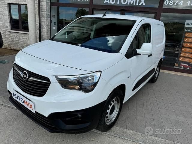 Occasion Opel Combo 75 ch (55 kW) 2019 Blanc Monospace
