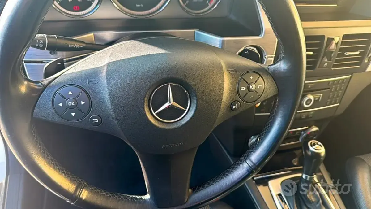Usata Mercedes GLK220 170 CV (125 kW) 2011 Bianco SUV