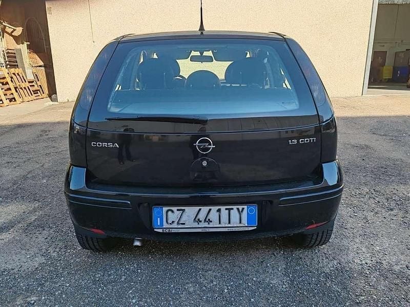 Usata Opel Corsa Edition 69 CV (50 kW) 2006 Utilitaria