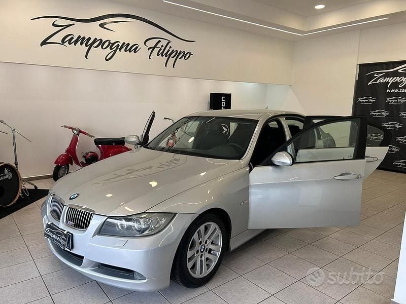 Usata BMW 320 177 CV (130 kW) 2008 Grigio Berlina