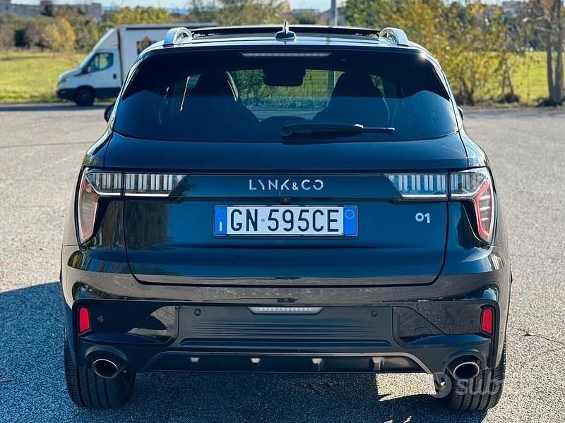 Usata Lynk & Co 01 179 CV (131 kW) 2023 Nero SUV