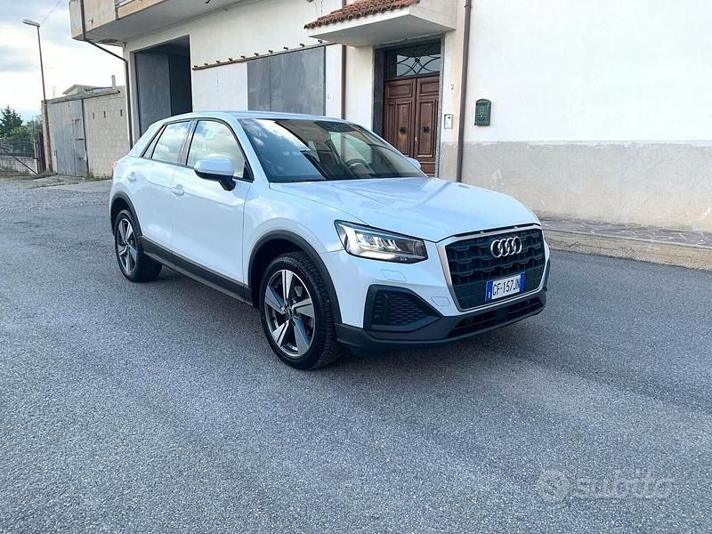 Usata Audi Q2 Admired 116 CV (85 kW) 2021 Bianco SUV