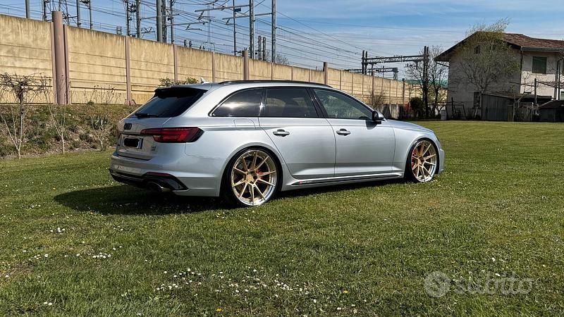 Usata Audi RS4 Ambiente 450 CV (330 kW) 2018 Grigio Station wagon
