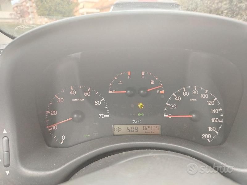 Usata Fiat Punto 80 CV (58 kW) 2000 Utilitaria