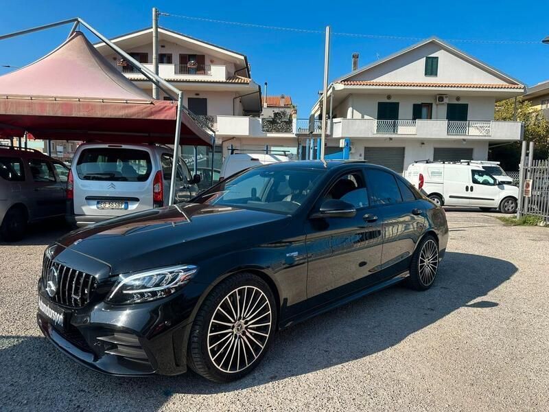 Nero Usata 2020 Mercedes C43 AMG AMG Tre volumi | 49.900 € (Buon prezzo) - Immagine 1/4