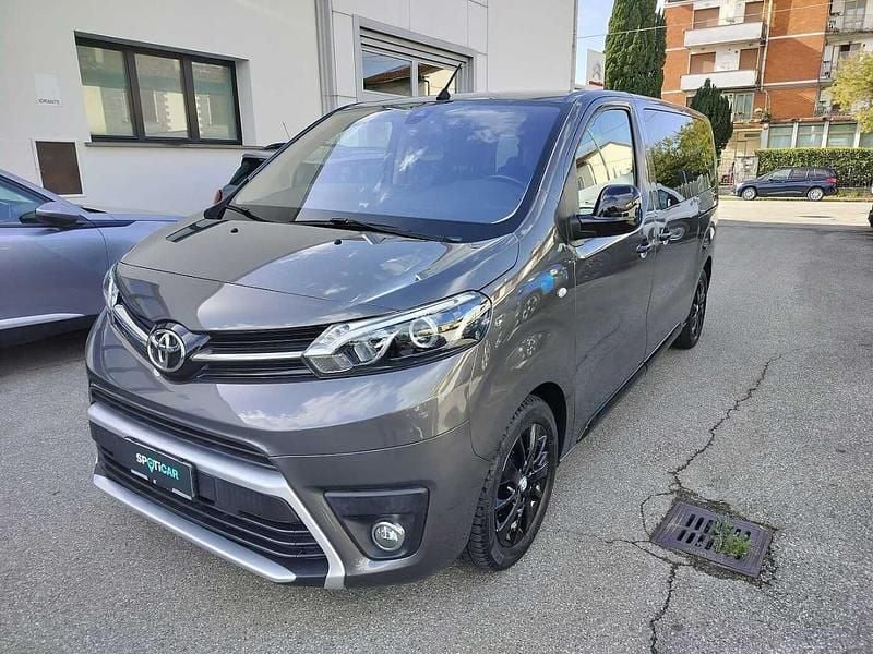 Usata Toyota Proace Edition 177 CV (130 kW) 2022 Grigio Monovolume