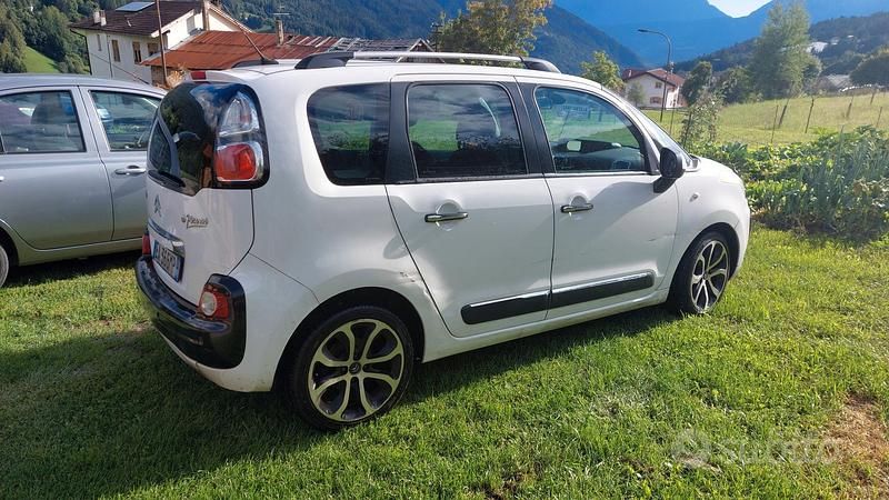 Bianco Usata 2009 Citroën C3 Due volumi | 2350 € - Immagine 1/4