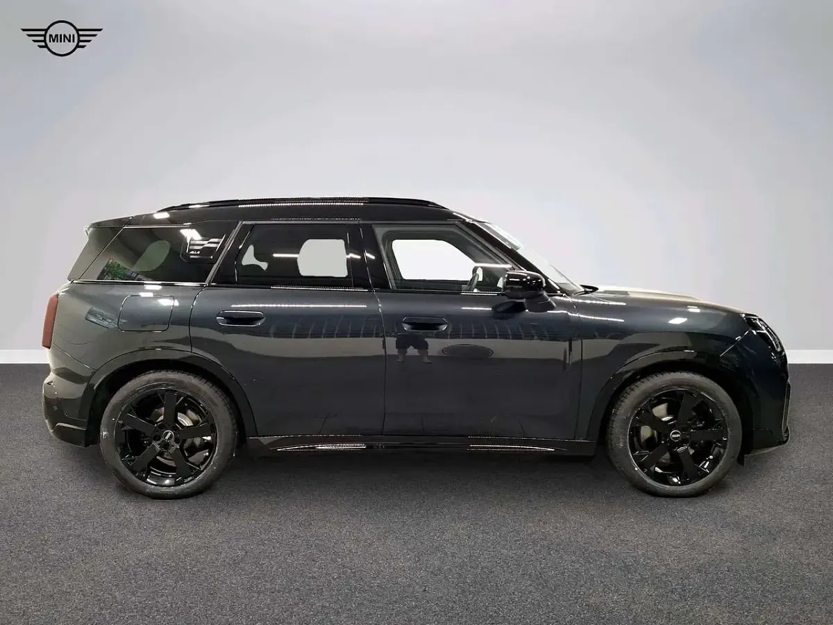 Usata Mini John Cooper Works Countryman 225 kW (306 CV) 2026 Grigio SUV