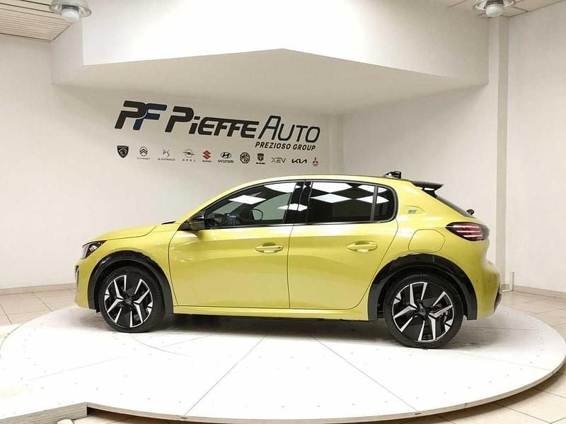 Usata Peugeot e-208 GTi 114 kW (156 CV) 2024 B0mm0b jaune agueda Utilitaria