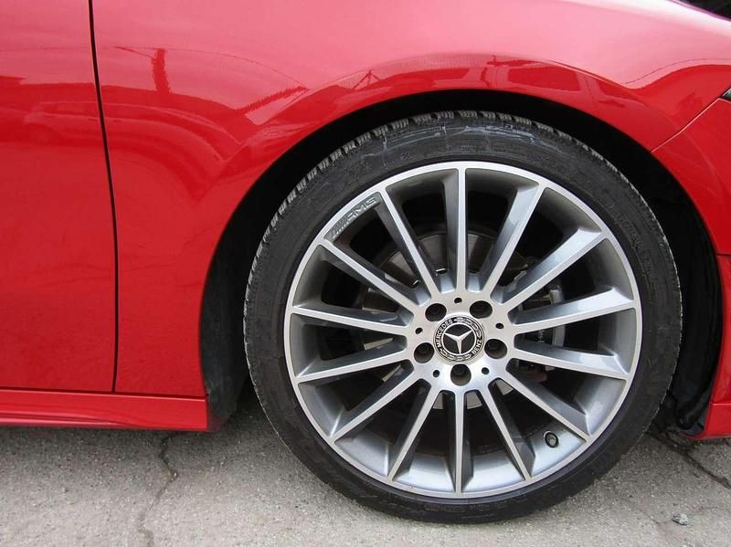 Usata Mercedes A200 AMG line 163 CV (119 kW) 2019 Rosso Berlina