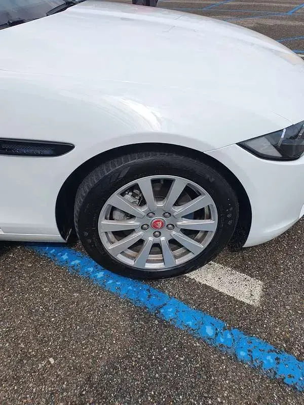 Usata Jaguar XE Business Edition 179 CV (131 kW) 2016 Berlina