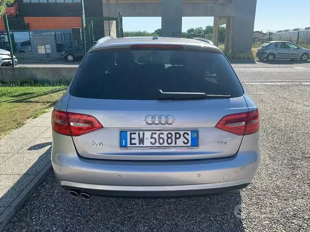 Usata Audi A4 Business 150 CV (110 kW) 2014 Grigio Station wagon