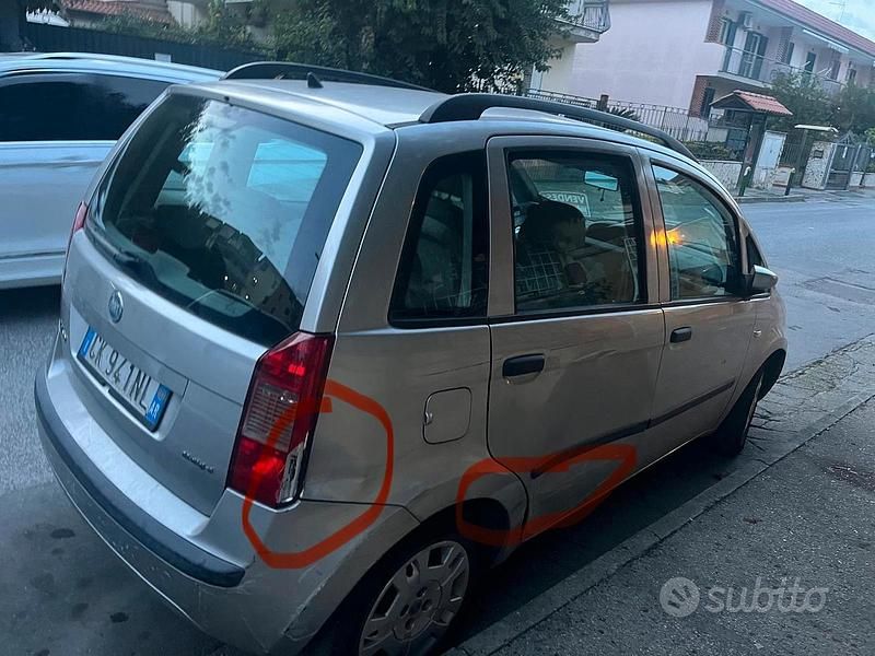 Usata Fiat Idea 2004 Grigio Monovolume