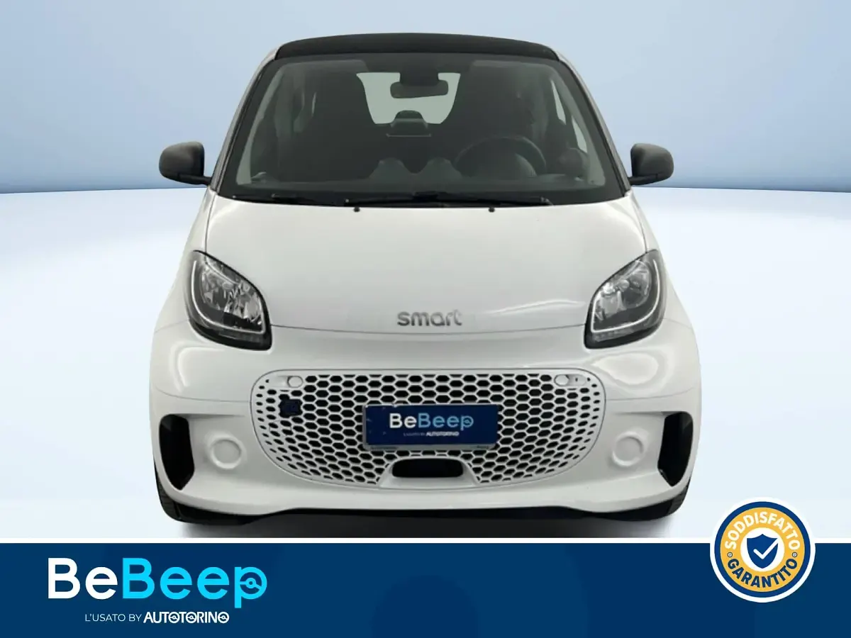 Usata Smart ForTwo Electric Drive Pure 60 kW (82 CV) 2023 Bianco pastello