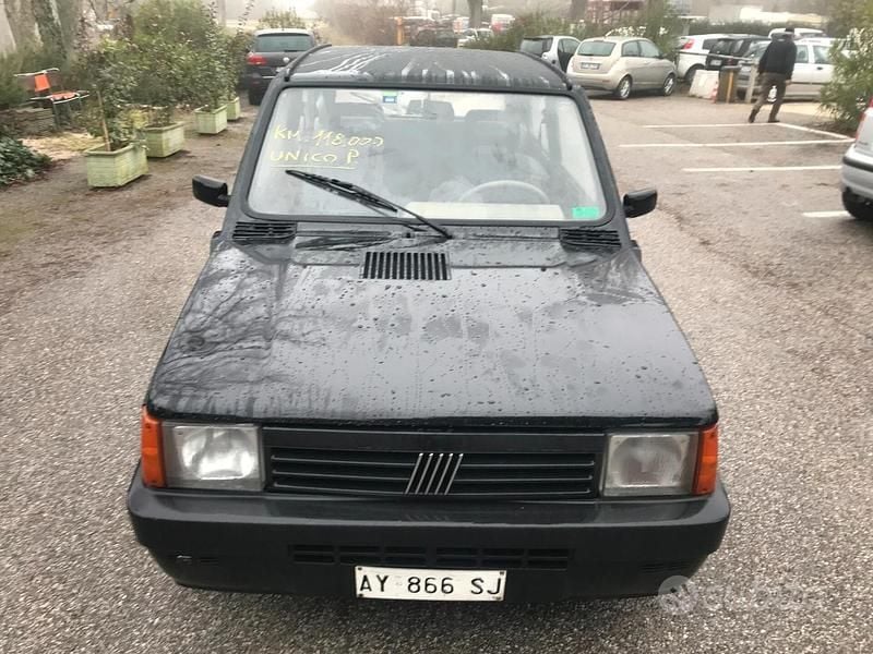 Usata Fiat Panda Young 54 CV (39 kW) 1999 Nero Berlina
