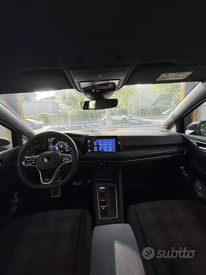 Usata VW Golf VIII GTI 245 CV (180 kW) 2021 Nero Utilitaria