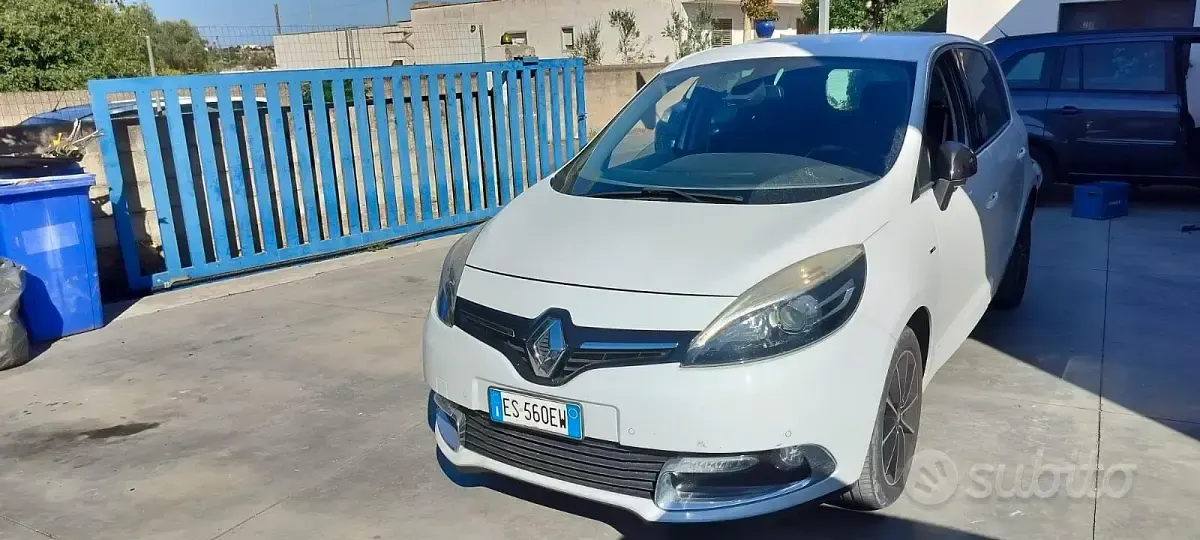 Usata Renault Scenic E-Tech 2013 Bianco Utilitaria
