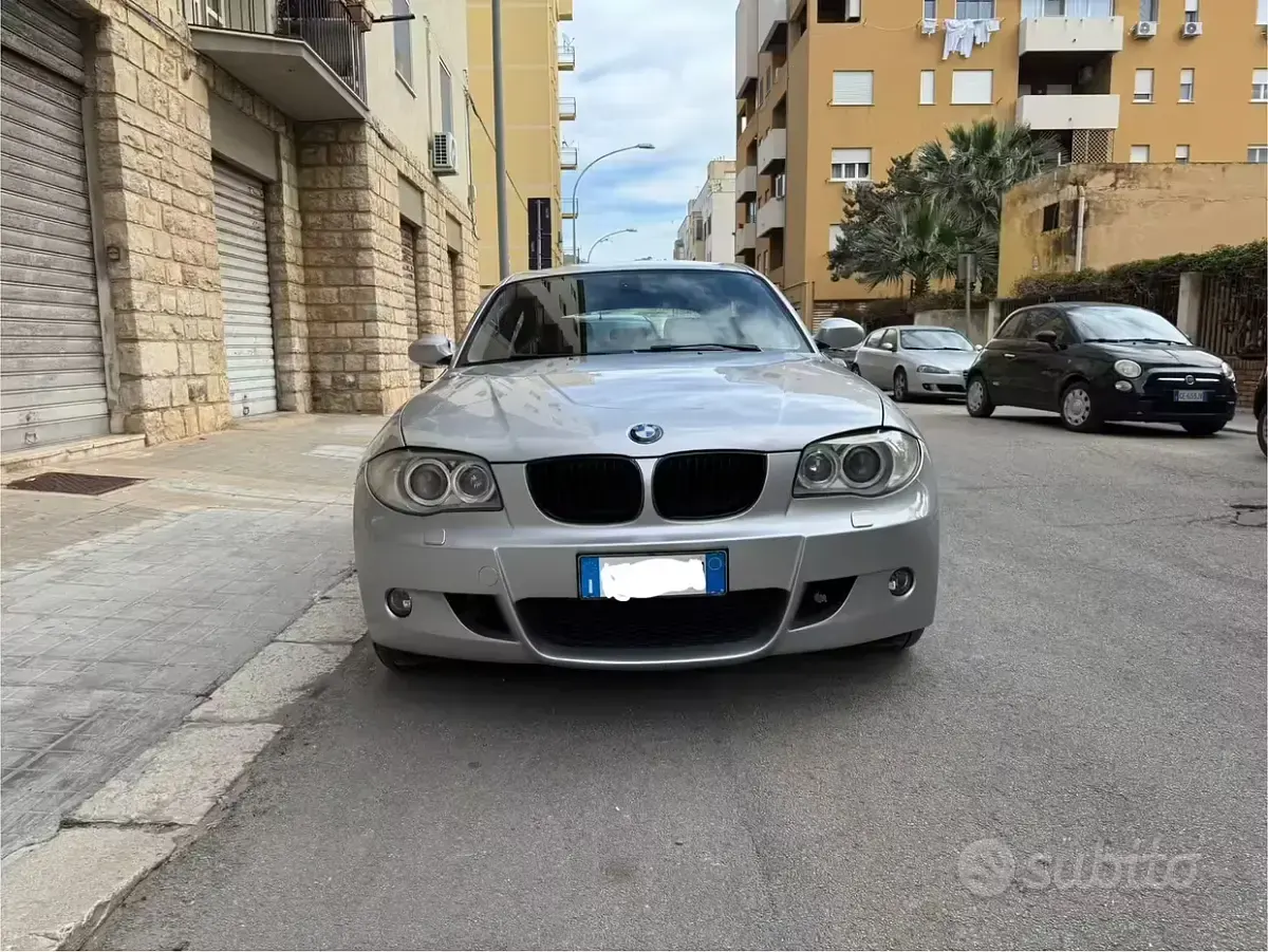 Usata BMW 118 Performance 122 CV (89 kW) 2006 Grigio Utilitaria