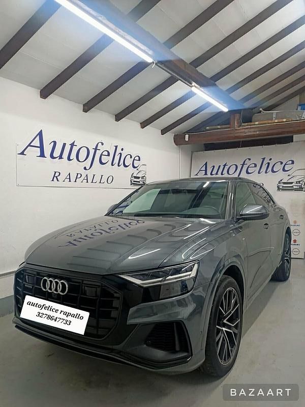 Grigio Usata 2019 Audi Q8 Sport SUV | 49.500 € (Buon prezzo) - Immagine 1/4