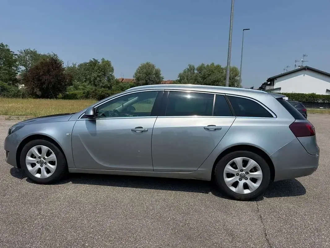 Usata Opel Insignia Cosmo 136 CV (100 kW) 2015 Station wagon