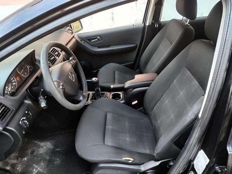 Usata Mercedes A160 Elegance 95 CV (69 kW) 2010 Nero Monovolume