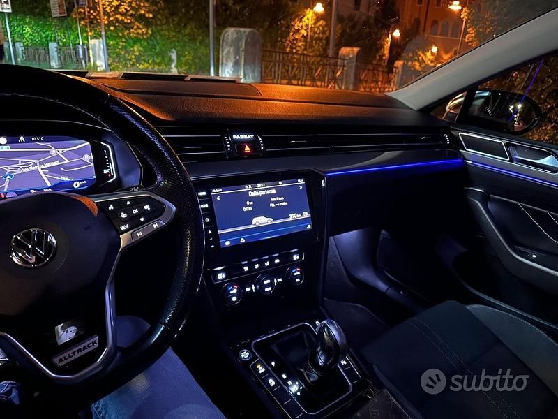 Usata VW Passat Alltrack 190 CV (139 kW) 2020 Nero Station wagon