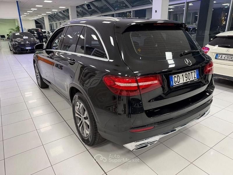 Usata Mercedes GLC250 Exclusive 204 CV (150 kW) 2017 Nero SUV