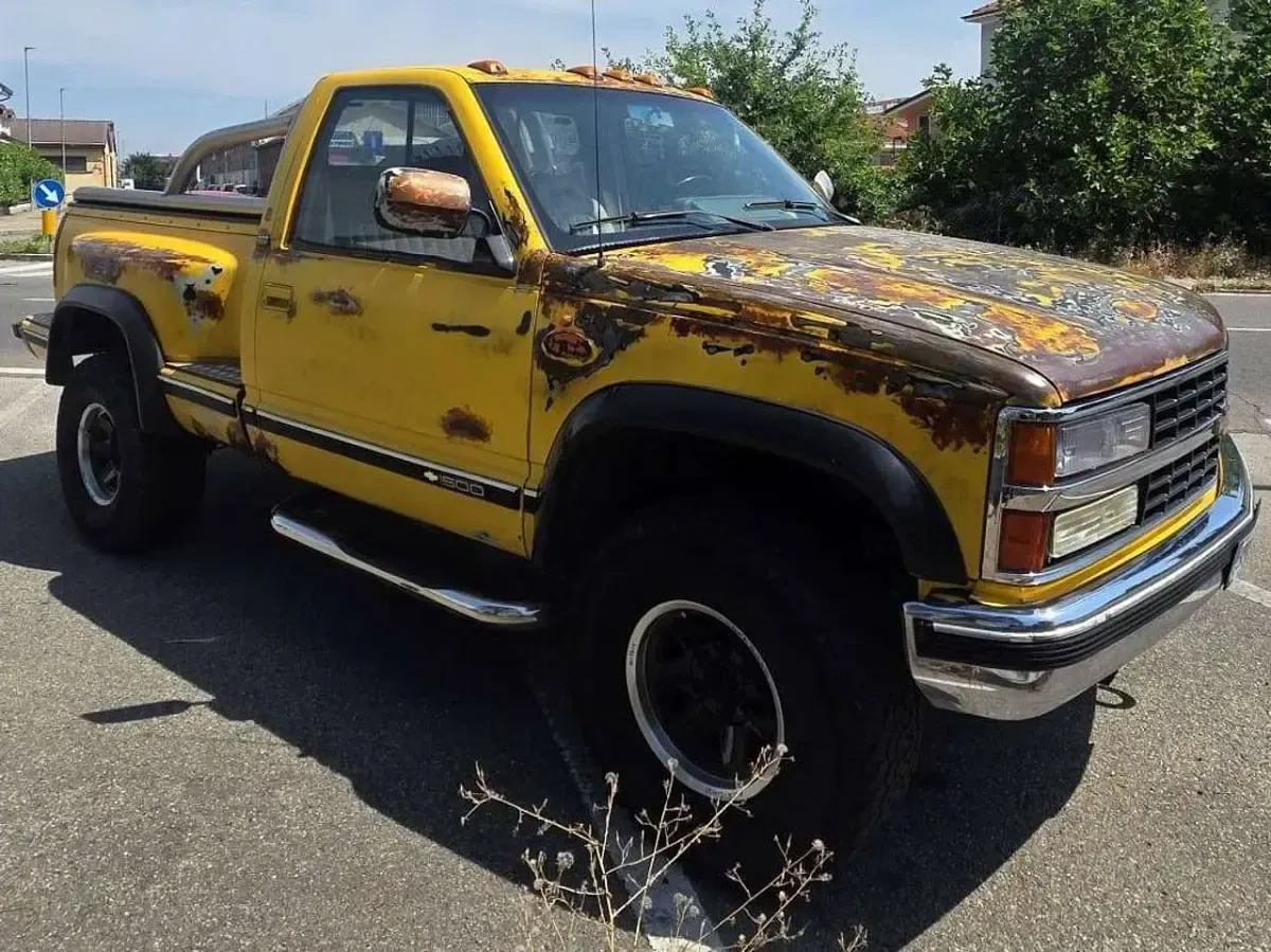Usata Chevrolet Silverado 211 CV (155 kW) 1992 Giallo SUV