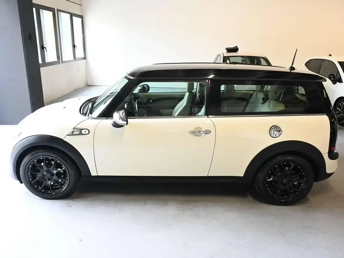 Usata Mini Cooper SD Clubman 143 CV (105 kW) 2011 Light coffee codice b19 Station wagon