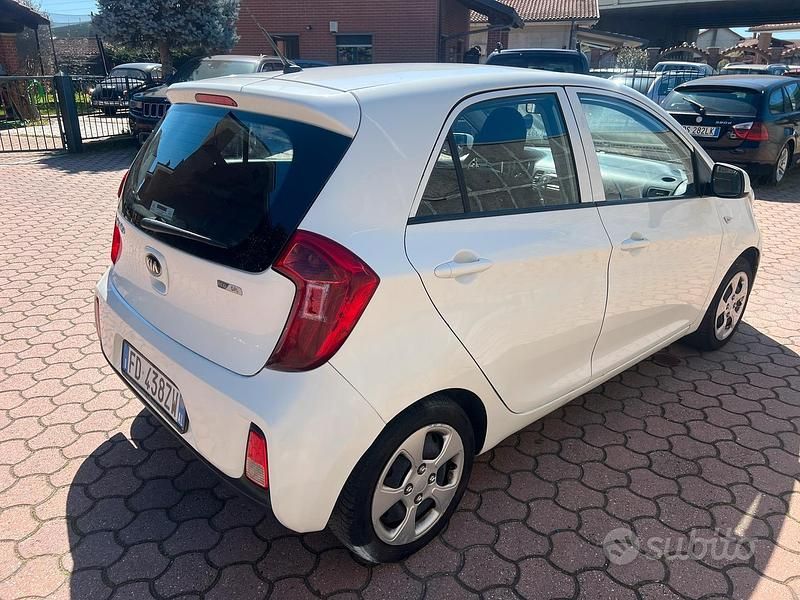 Occasion Kia Picanto 69 ch (50 kW) 2016 Blanc Citadine