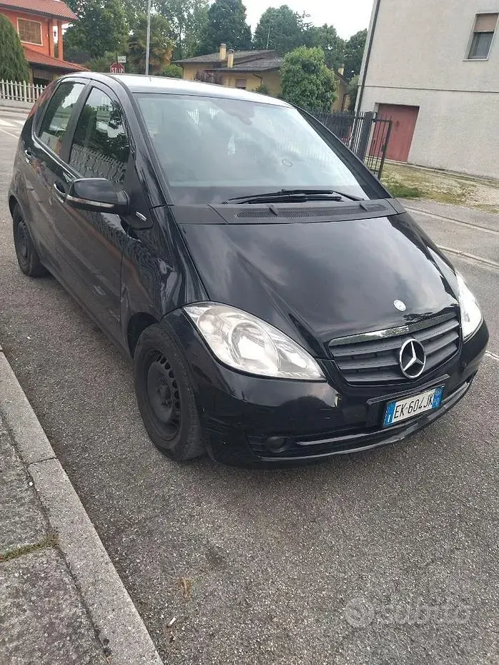 Usata Mercedes A160 82 CV (60 kW) 2011 Utilitaria