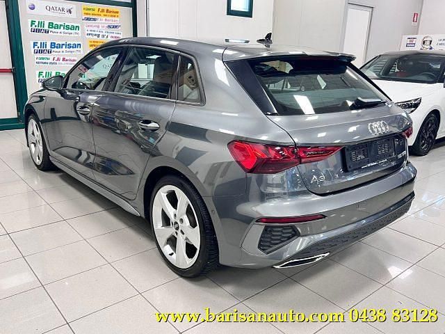 Usata Audi A3 e-tron S-Line 150 CV (110 kW) 2024 Grigio scuro Utilitaria