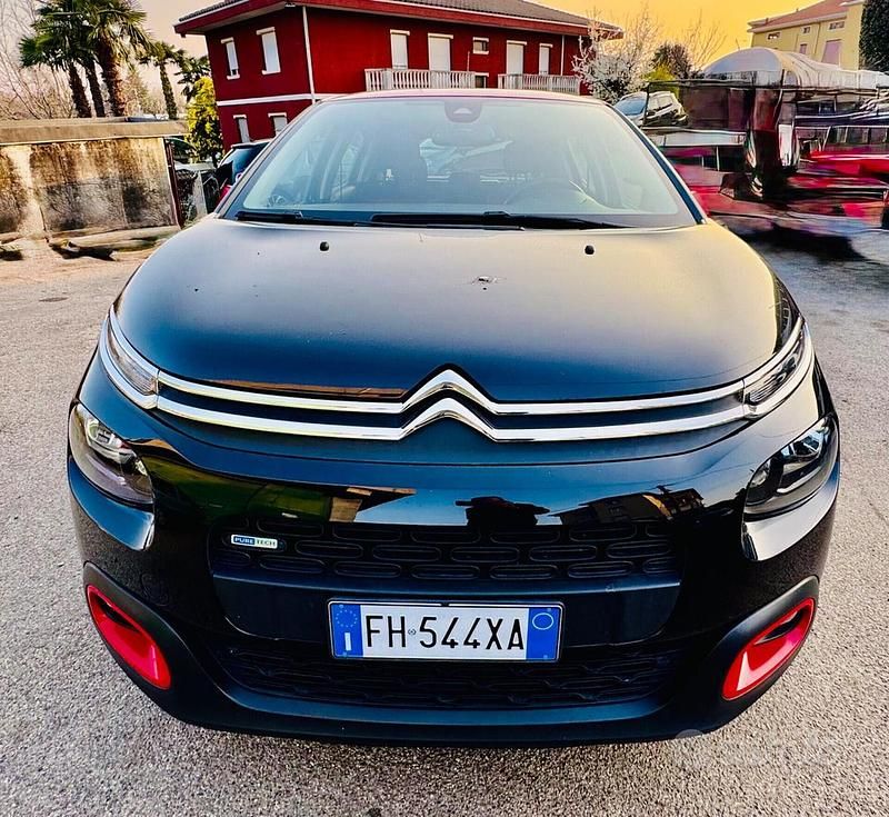 Usata Citroën C3 PureTech 82 CV (60 kW) 2017 Nero Berlina