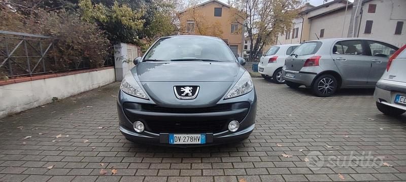 Usata Peugeot 207 Sport 75 CV (55 kW) 2009 Grigio Berlina