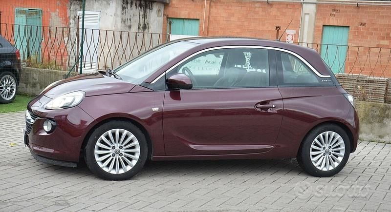 Usata Opel Adam Jam 70 CV (51 kW) 2015 Bordo' Utilitaria